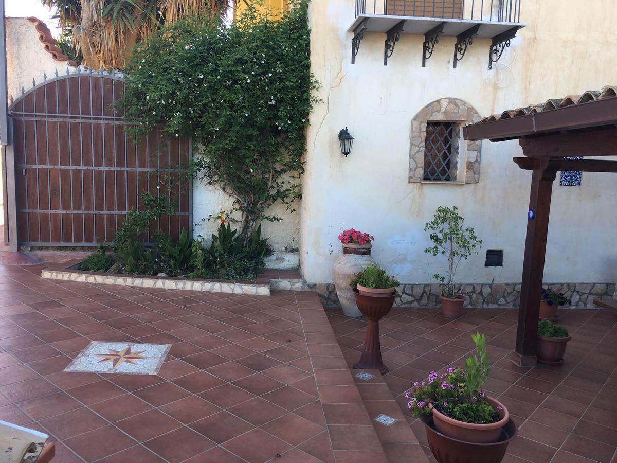 La Bianca Scogliera Bed & Breakfast Realmonte Exterior photo